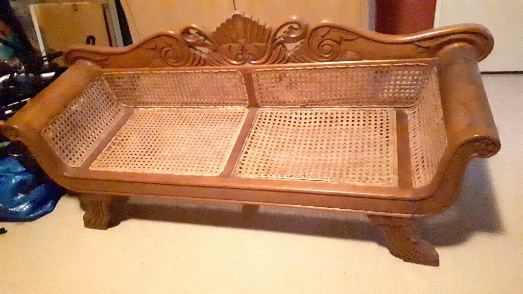 Prachtig houten kinder- of poppenbankje met rotan webbing, Kinderen en Baby's, Ophalen, Gebruikt, Stoel(en)