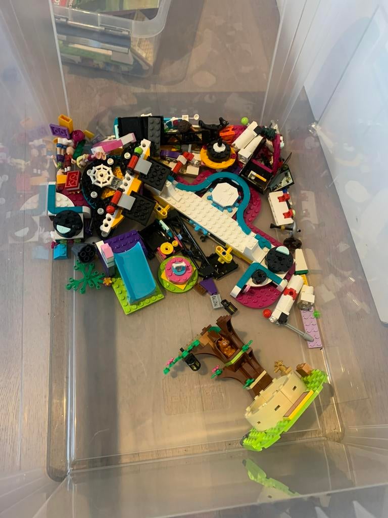 Lego Friends Glamping in de natuur/ Andrea‘s Talent Show, Gebruikt, Lego, Friends, Losse stenen