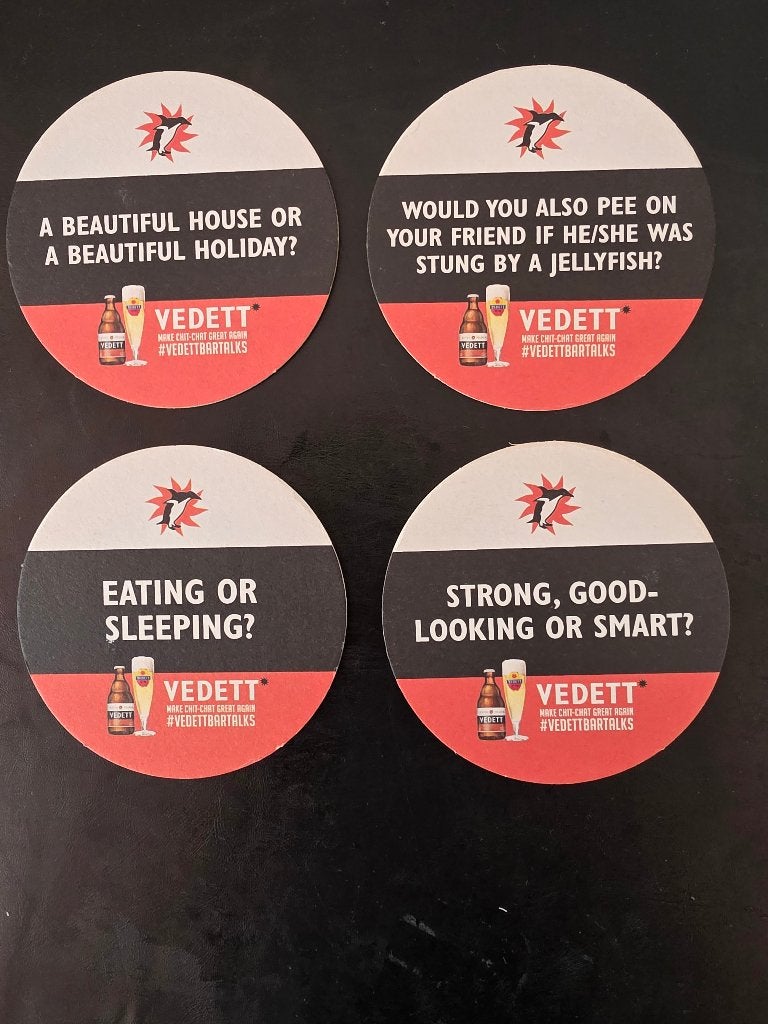 Bierviltjes Vedett, Ophalen of Verzenden, Zo goed als nieuw, Viltje(s), Overige merken