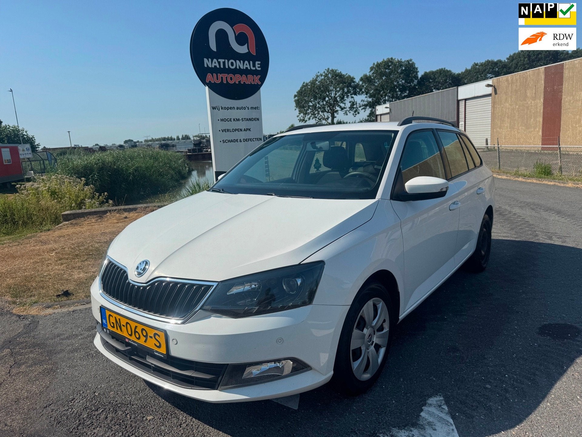 Skoda Fabia Combi | 2015 | 1.4 TDI Ambition | Export en Hand, Auto's, Voorwielaandrijving, Gebruikt, Euro 6, Origineel Nederlands