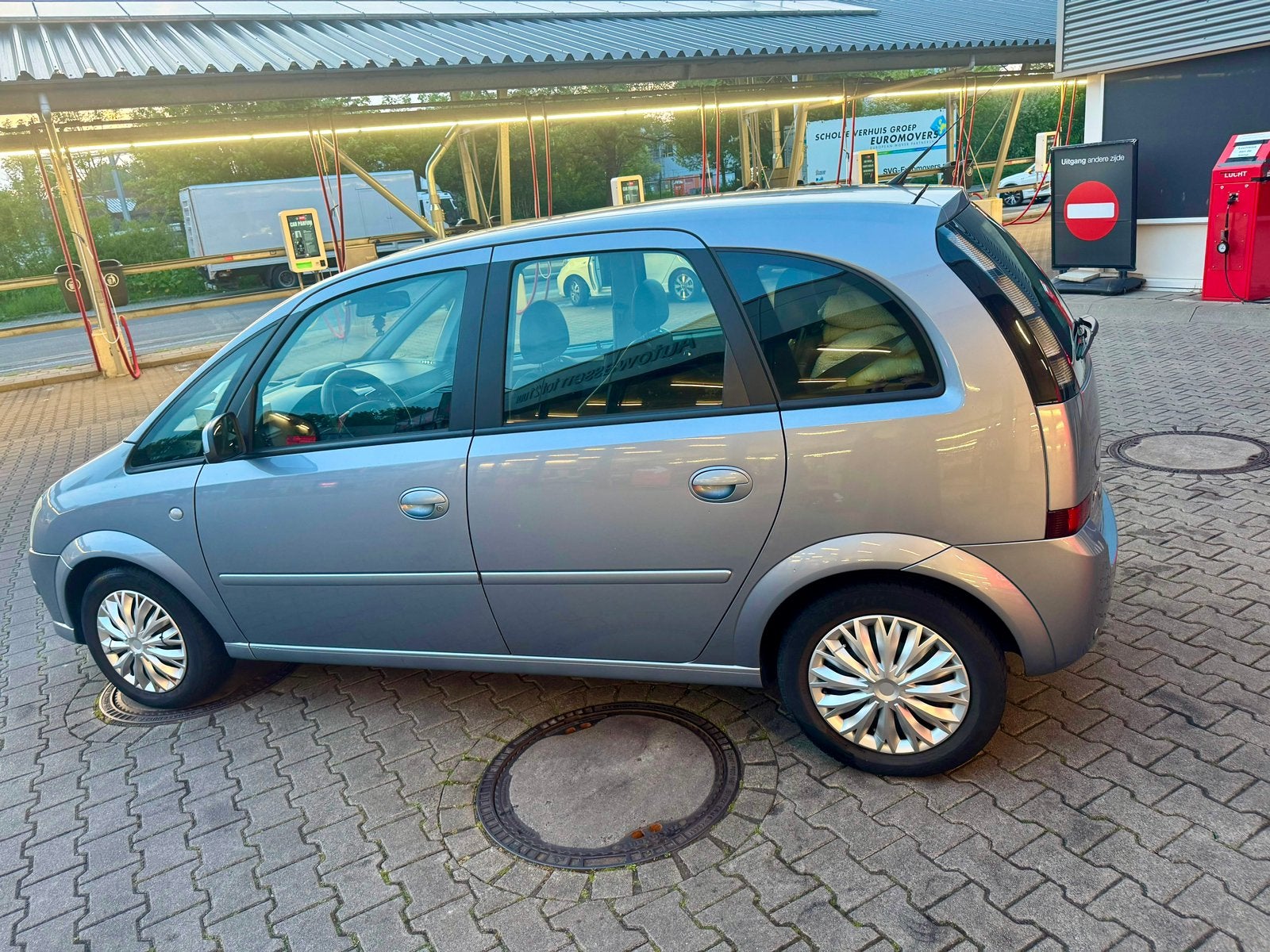 Opel Meriva 1.4 16V 2010 Grijs, Auto's, Opel, Voorwielaandrijving, Elektrische buitenspiegels, 1364 cc, Particulier