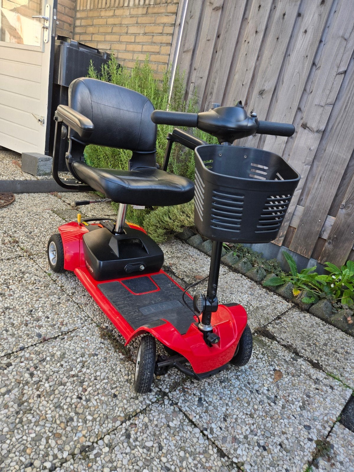 Pride GOGO ULTRA X 4wiels scootmobiel opvouwbaar, Diversen, Ophalen, Zo goed als nieuw, Pride, 10 km/u of minder