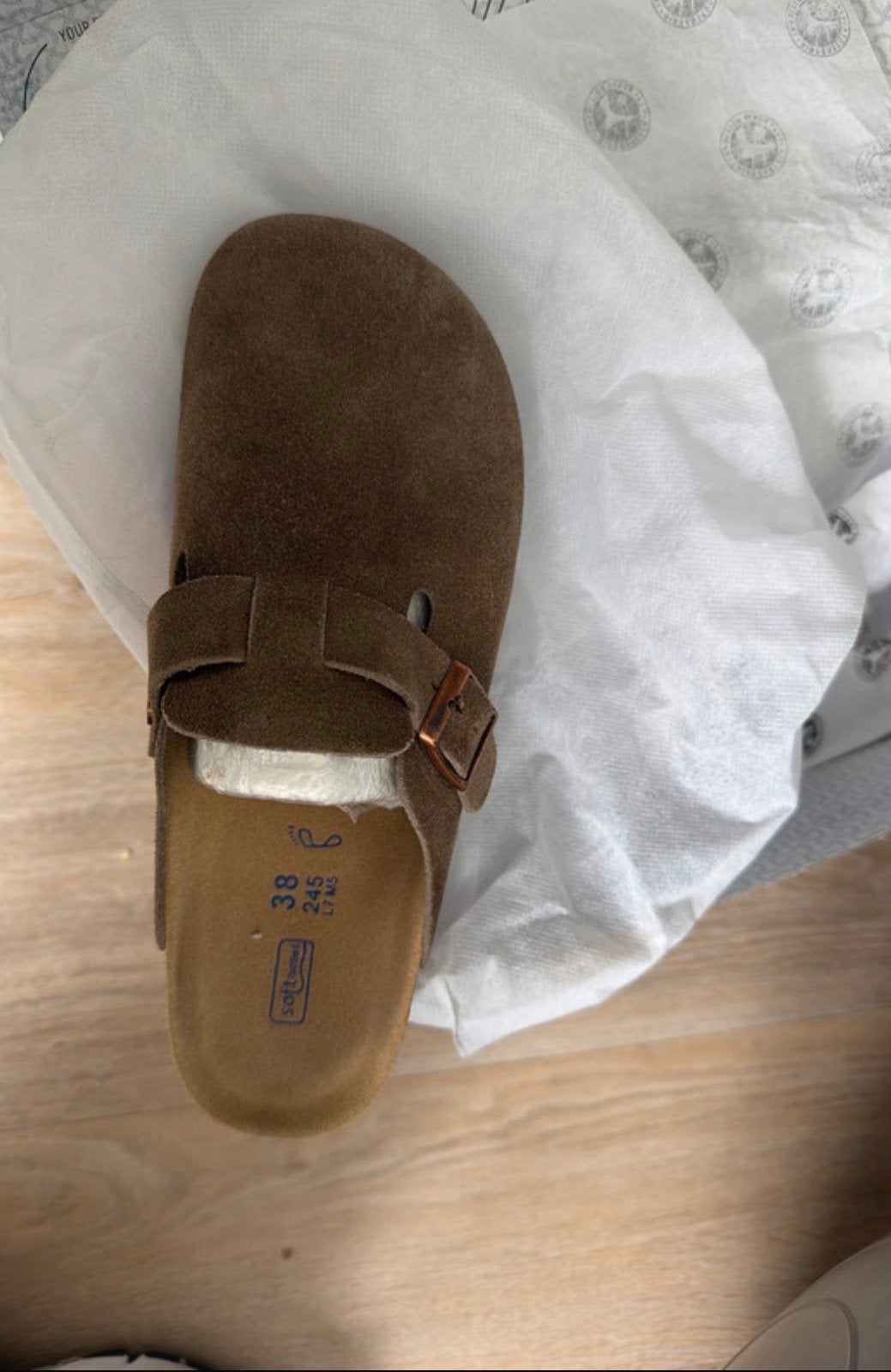 Birkenstock Boston Taupe - SFB - Maat 38 / NIEUW, Kleding | Dames, Overige kleuren, Nieuw, Ophalen of Verzenden, Pantoffels of Sloffen
