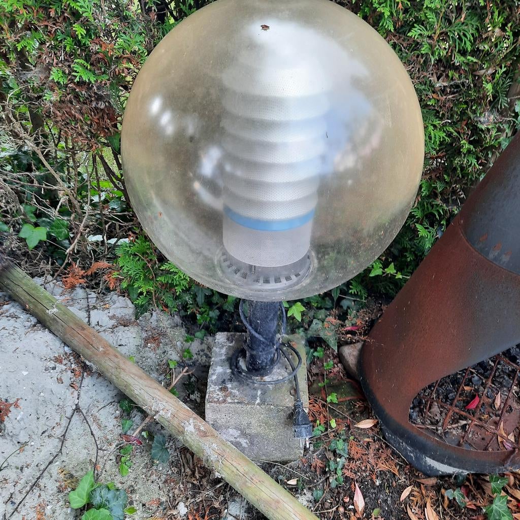 Tuinlamp bol, Ophalen