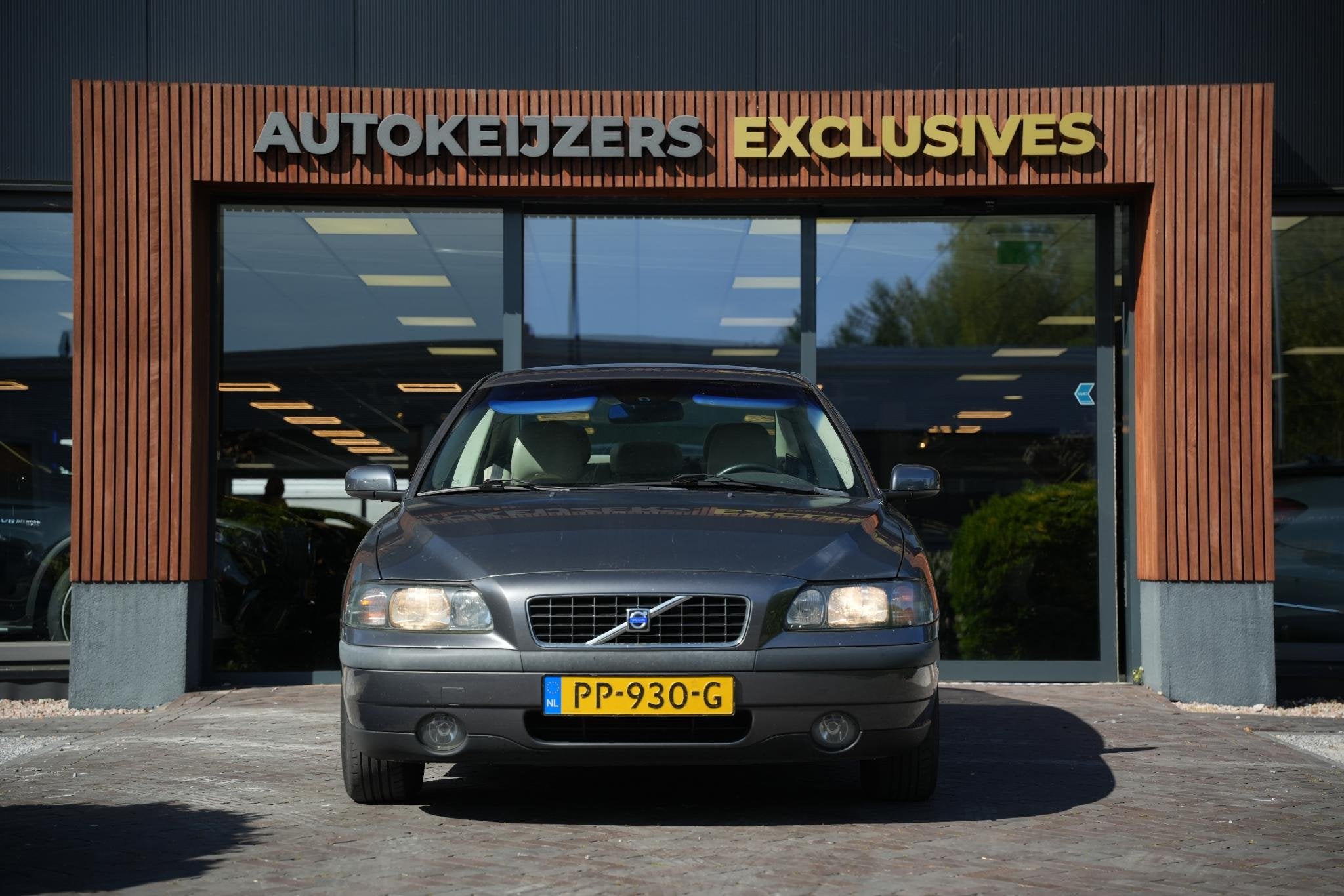 Volvo S60 2.4 Sports Edition Airco CV Cruise control Mistlam, Auto's, Volvo, Voorwielaandrijving, 1442 kg, Stof, Gebruikt