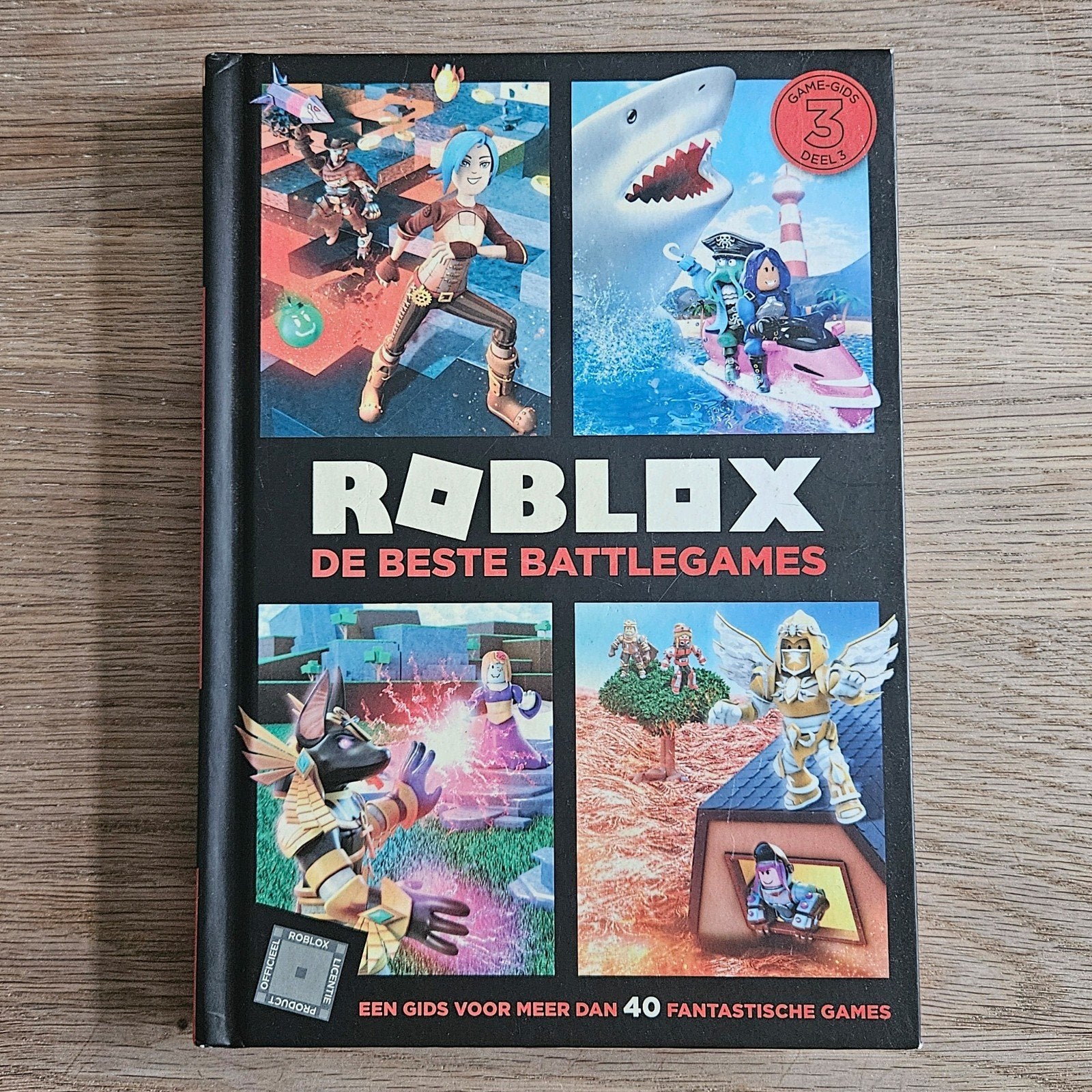 Roblox: De Beste Battlegames - Gids voor meer dan 40 games, Ophalen of Verzenden, Zo goed als nieuw, Onbekend, Non-fictie