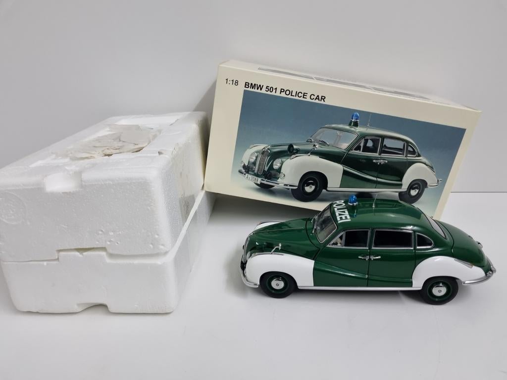 Autoart
Bmw 501 Polizei 1:18
Nieuwstaat, Ophalen of Verzenden, Zo goed als nieuw, Auto, Autoart