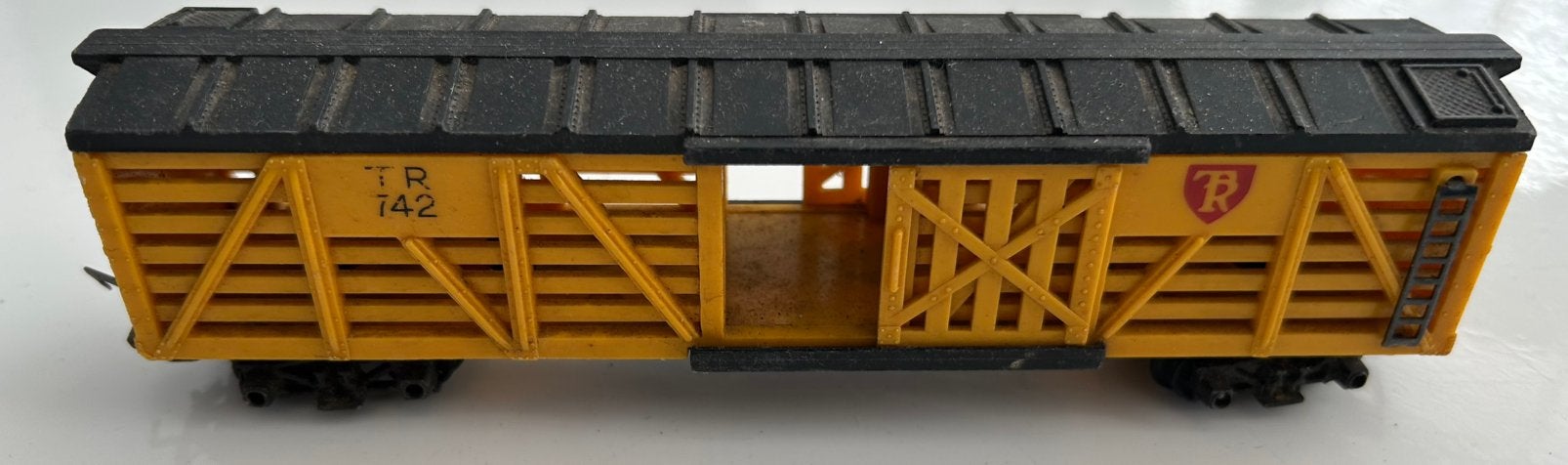 Mooie Tri-ang R126 wagon met schuifdeuren, Ophalen of Verzenden, Gebruikt, Wagon, Overige merken