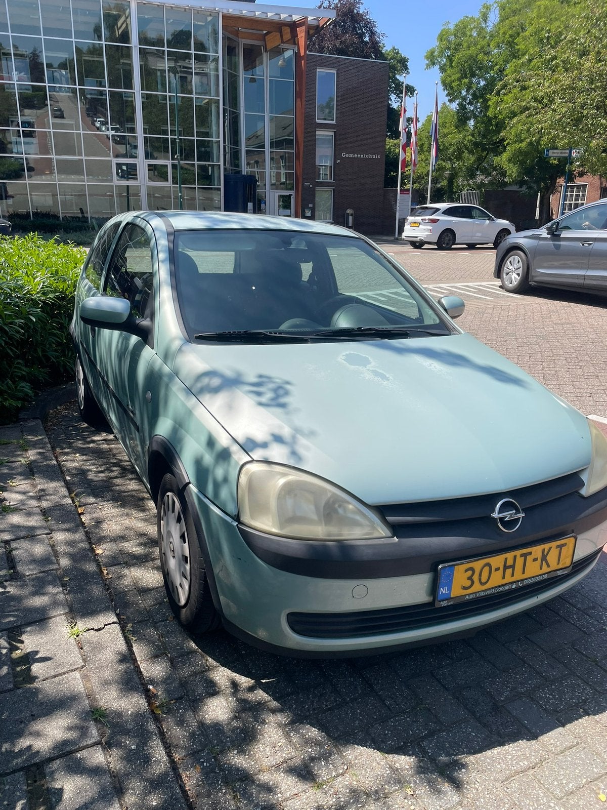 Opel Corsa 1.2 16V 3D Easytronic 2001 Groen, Auto's, Opel, 450 kg, 74 pk, 31 €/maand, Origineel Nederlands