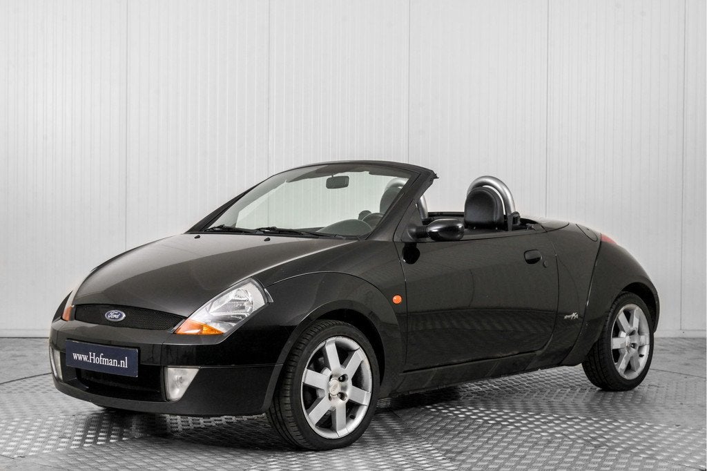 Ford Ka StreetKa 1.6 Futura . (bj 2003), 4 cilinders, Zwart, Bedrijf, Handgeschakeld