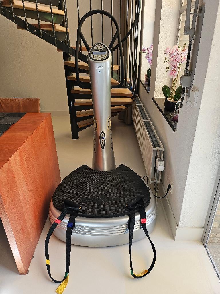 Technogym Powerplate, Ophalen, Zo goed als nieuw, Benen, Trilplaat