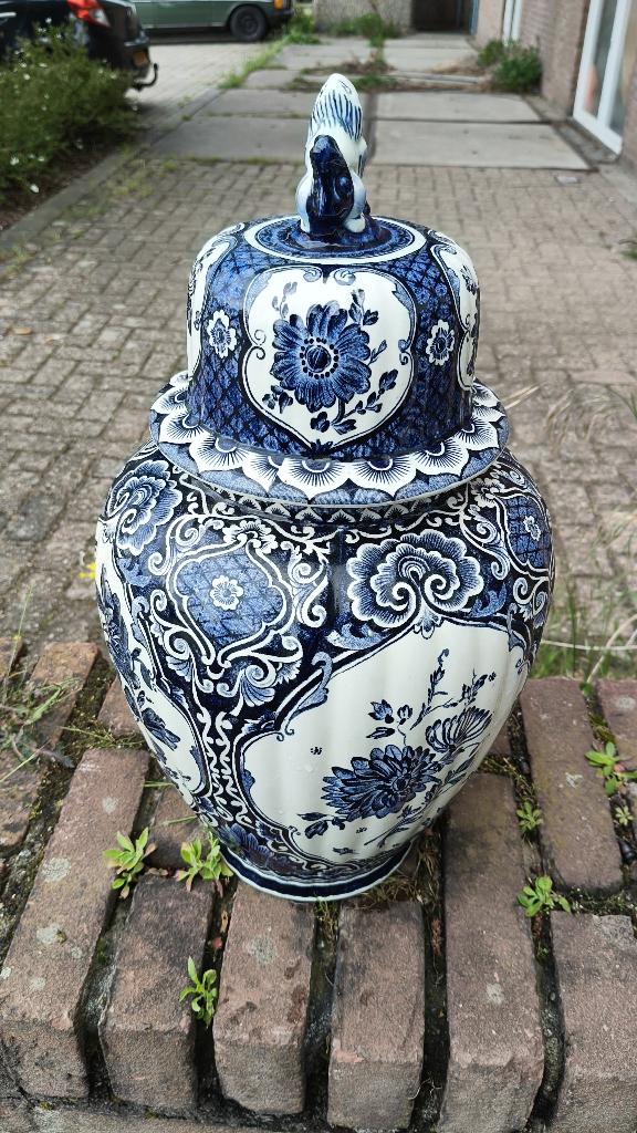 Royal Sphinx Boch Delft dekselvaas, Ophalen of Verzenden