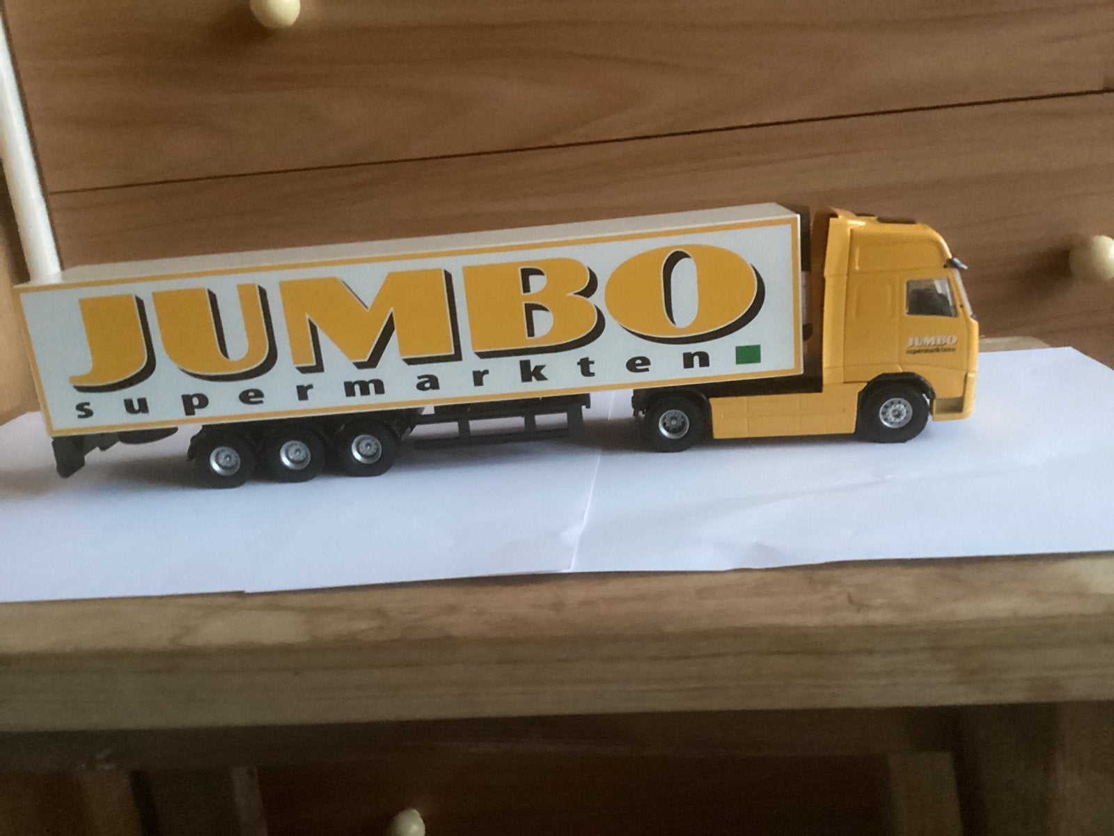 Miniatuur vrachtwagen model, Hobby en Vrije tijd, Ophalen of Verzenden, Zo goed als nieuw, Bus of Vrachtwagen