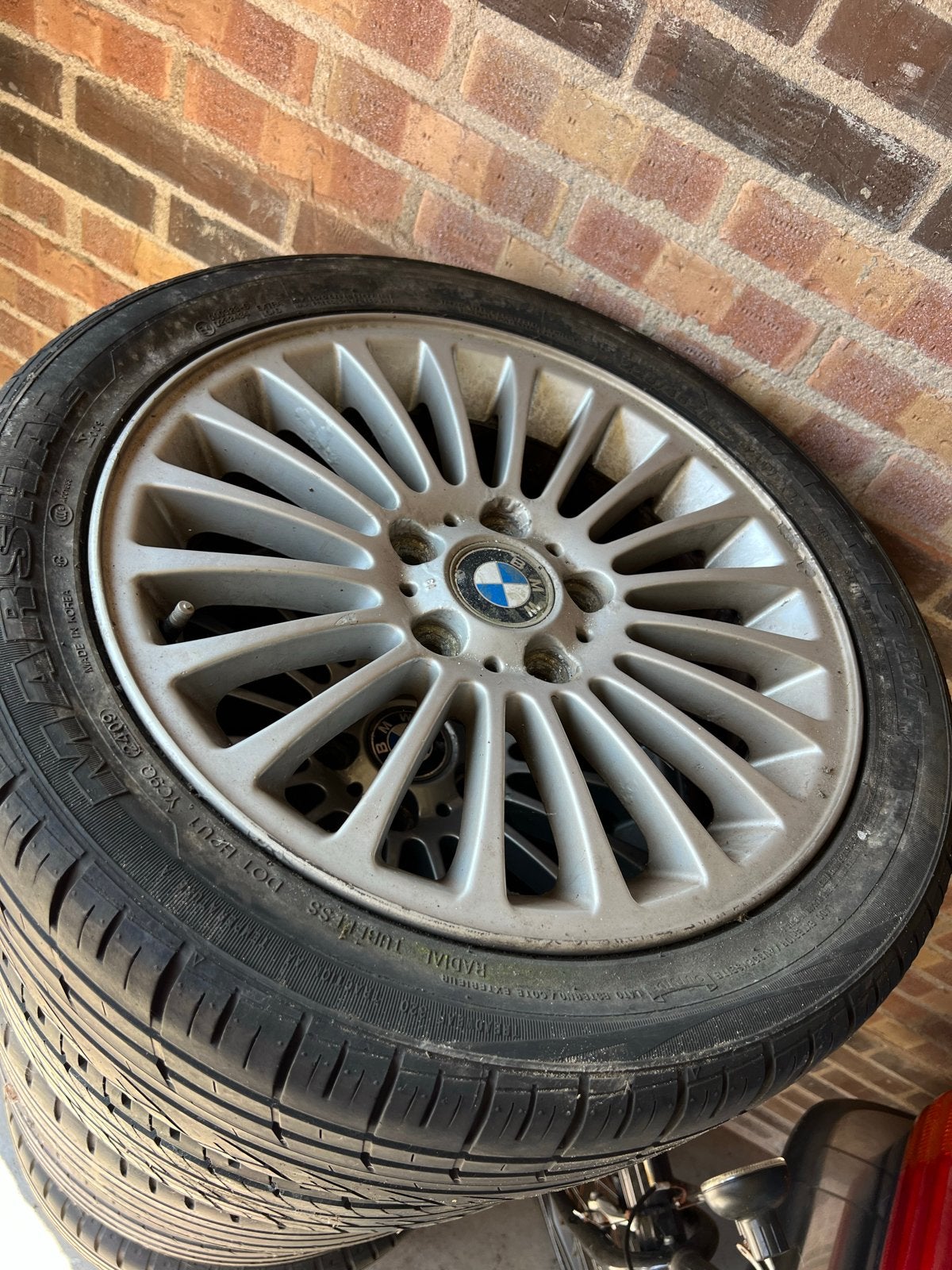 BMW velgen met banden - 17 inch - 4 stuks, Ophalen, Gebruikt, Banden en Velgen, 17 inch