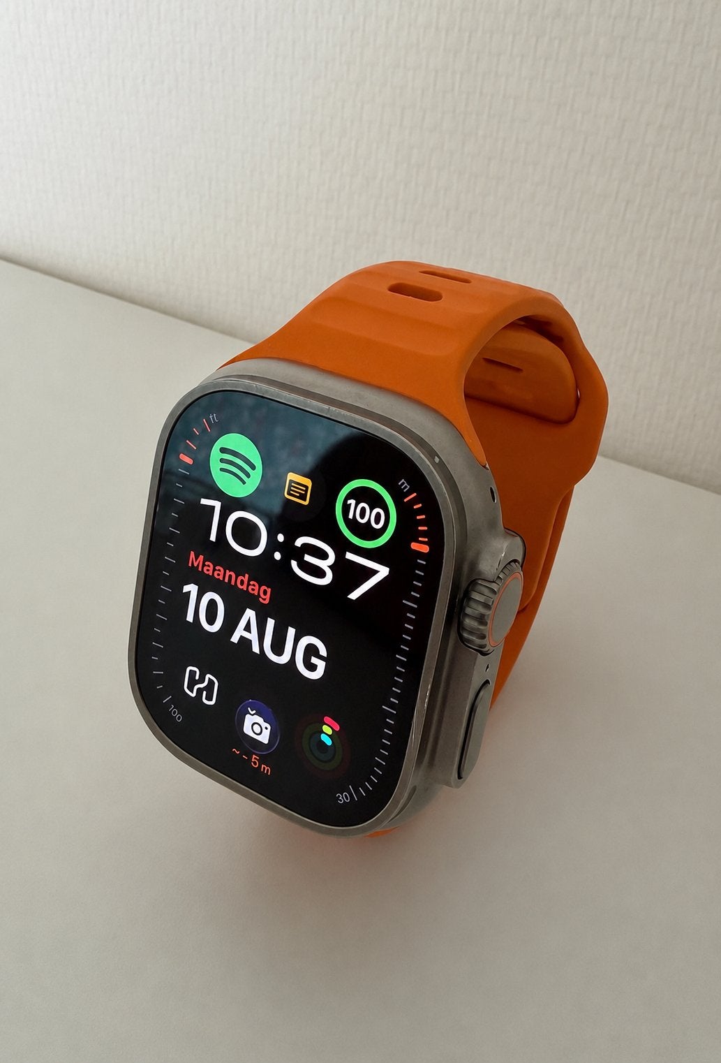 Apple Watch Ultra 49mm Titanium met Oranje Nomad-Bandje, Afstand, IOS, Oranje, Ophalen of Verzenden