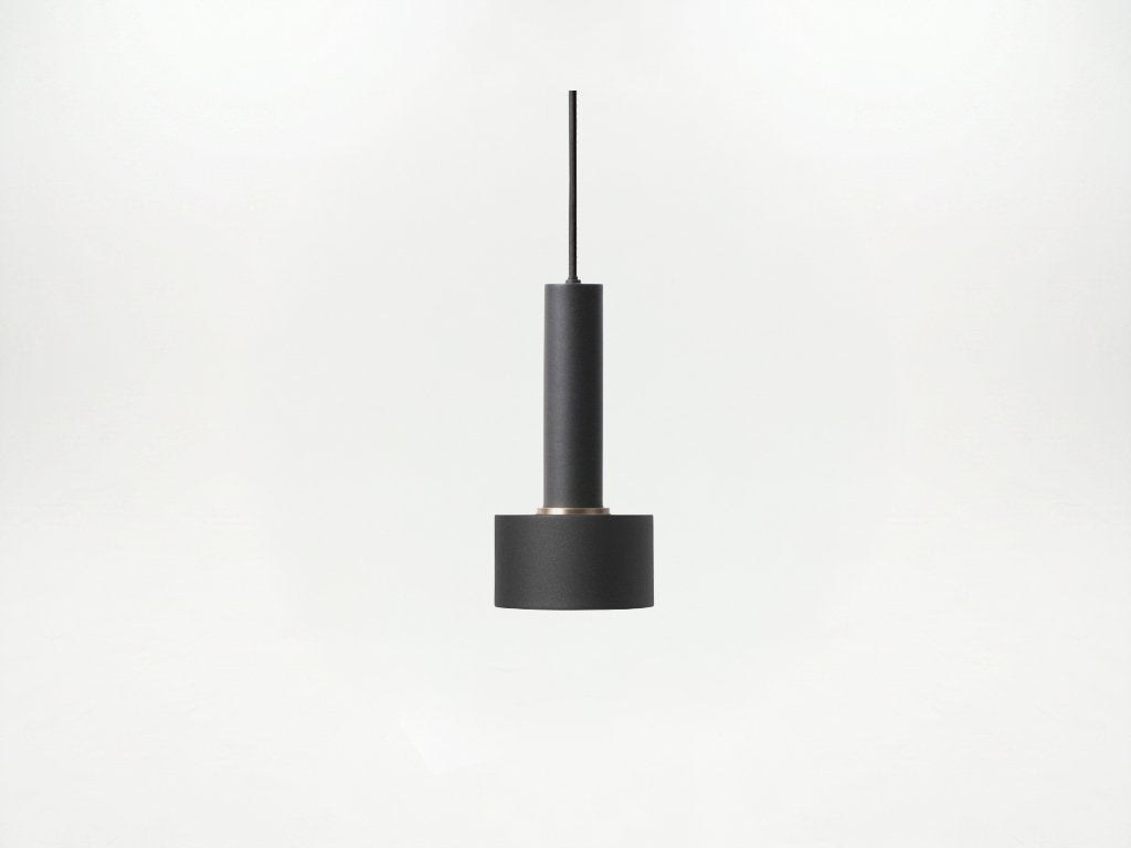 Ferm Living Socket Pendant High + Disc Shade bij TheReSales, Huis en Inrichting, Lampen | Hanglampen, Ophalen, Zo goed als nieuw