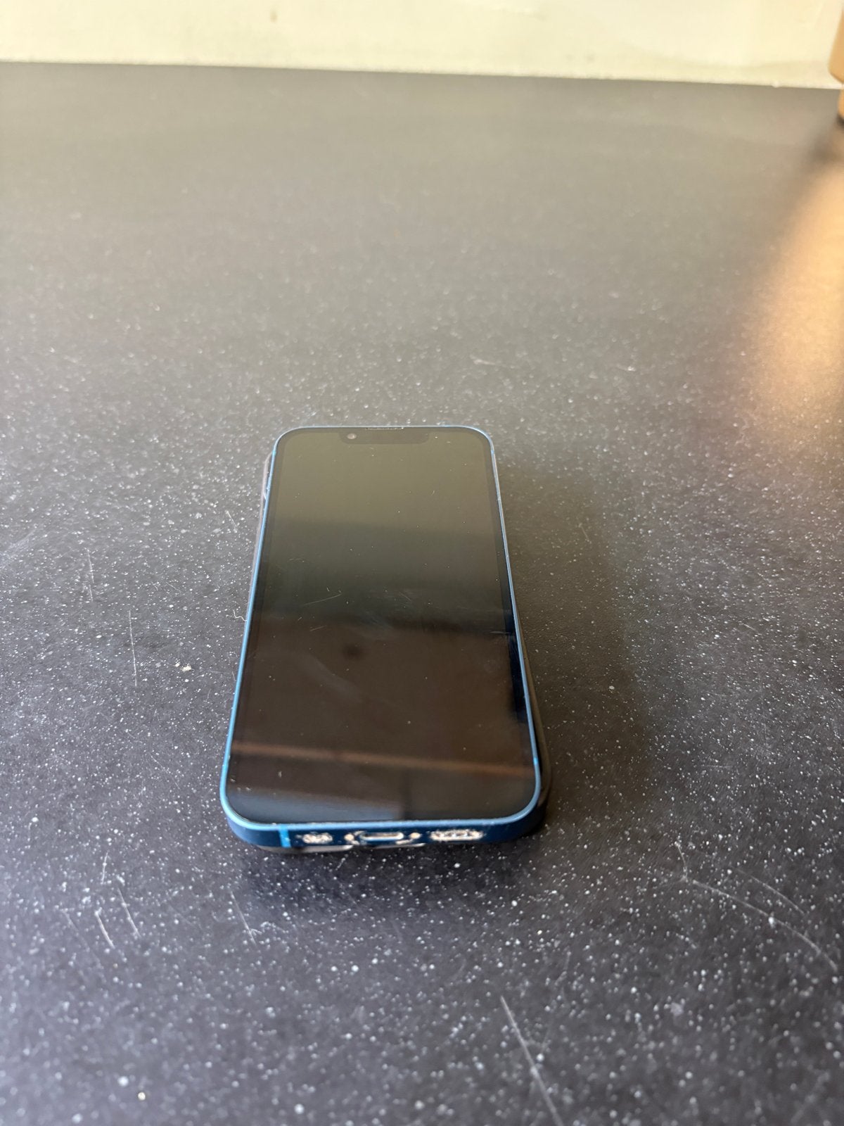 iPhone 13 mini zo goed als nieuw incl. lader en hoesje, Telecommunicatie, Mobiele telefoons | Apple iPhone, Ophalen, Zo goed als nieuw