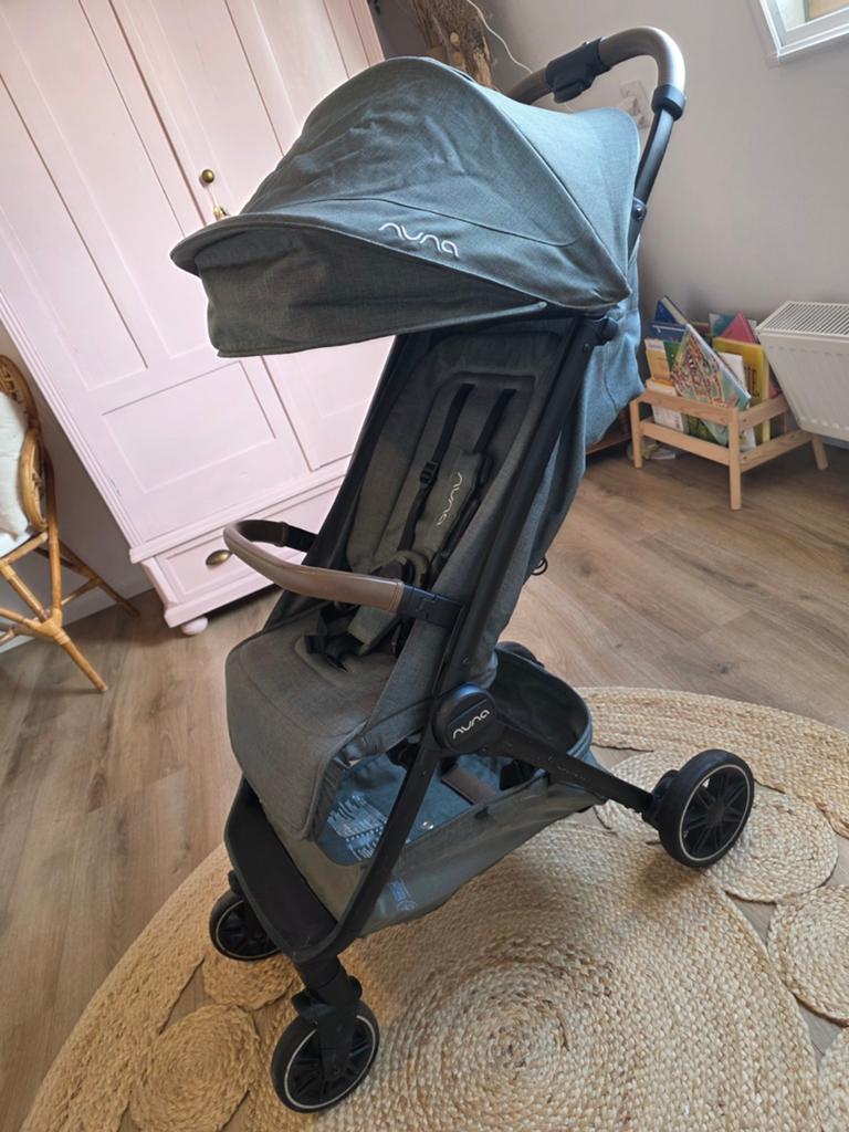 Nuna TRVL buggy (mag in handbagage vliegtuig), Verstelbare duwstang, Zo goed als nieuw, Ophalen, Kinderwagen