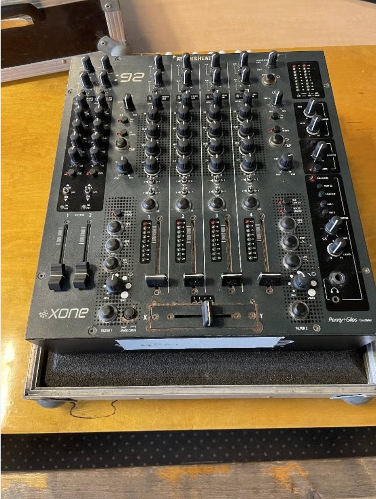 Allen & Heath - Xone 92, Muziek en Instrumenten, Ophalen, Gebruikt, Minder dan 5 kanalen