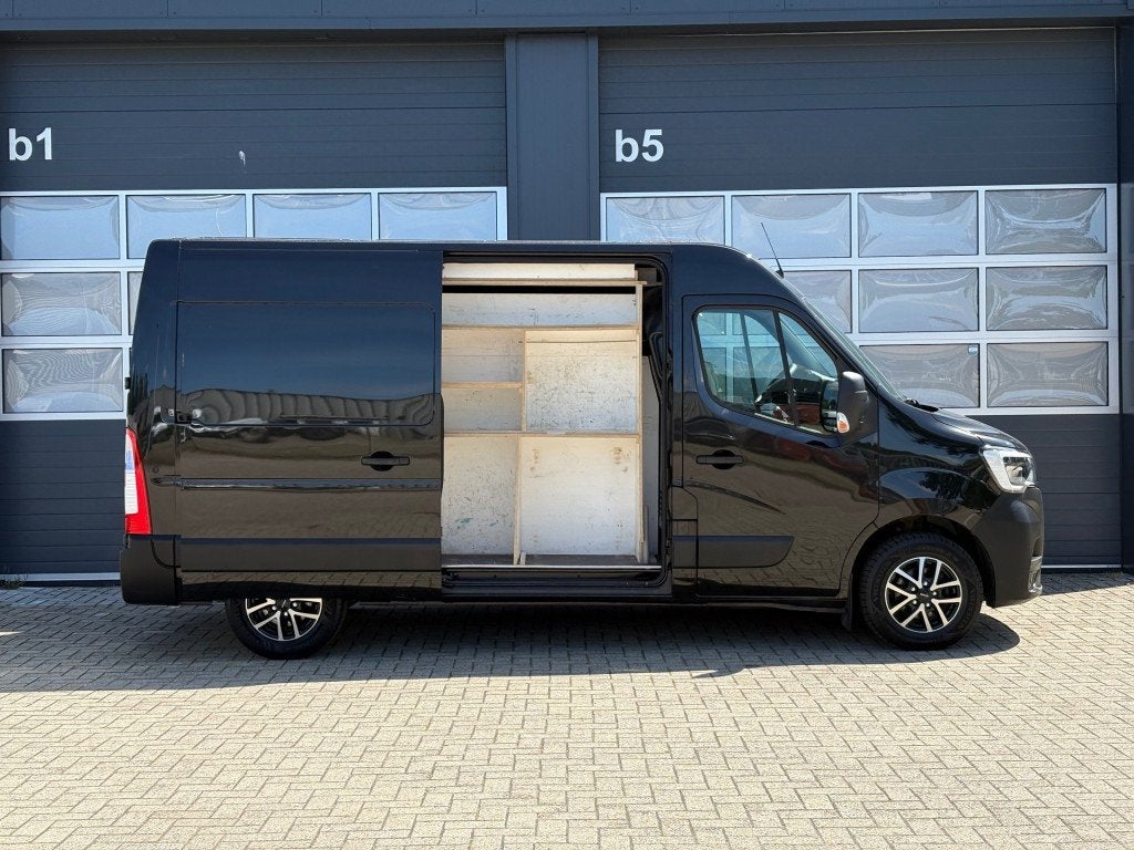 Renault MASTER L2H2 2.3 dCi 180PK / PDC / Camera / Clima / N, Renault, Bedrijf, Parkeersensor, Te koop