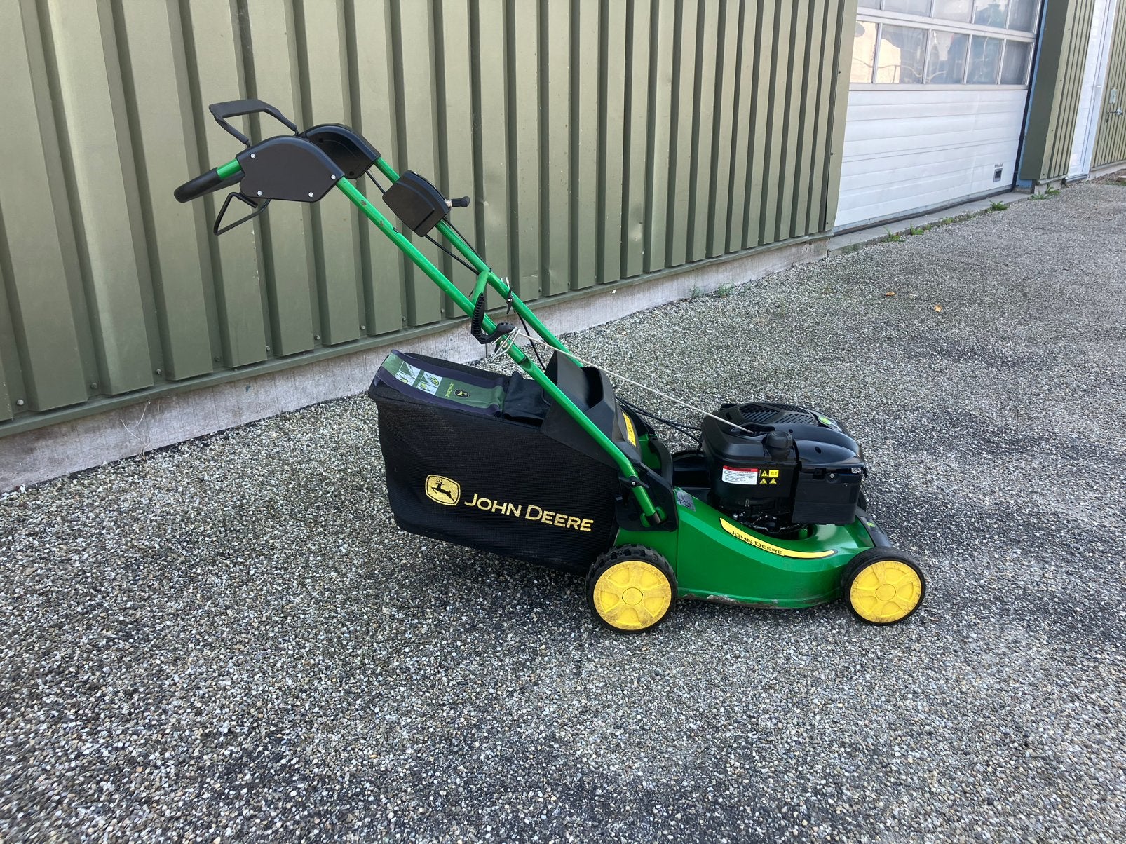 Nette topkwaliteit John deere R43V grasmaaier aluminium hydr, Ophalen, Zo goed als nieuw, 50 cm of meer
