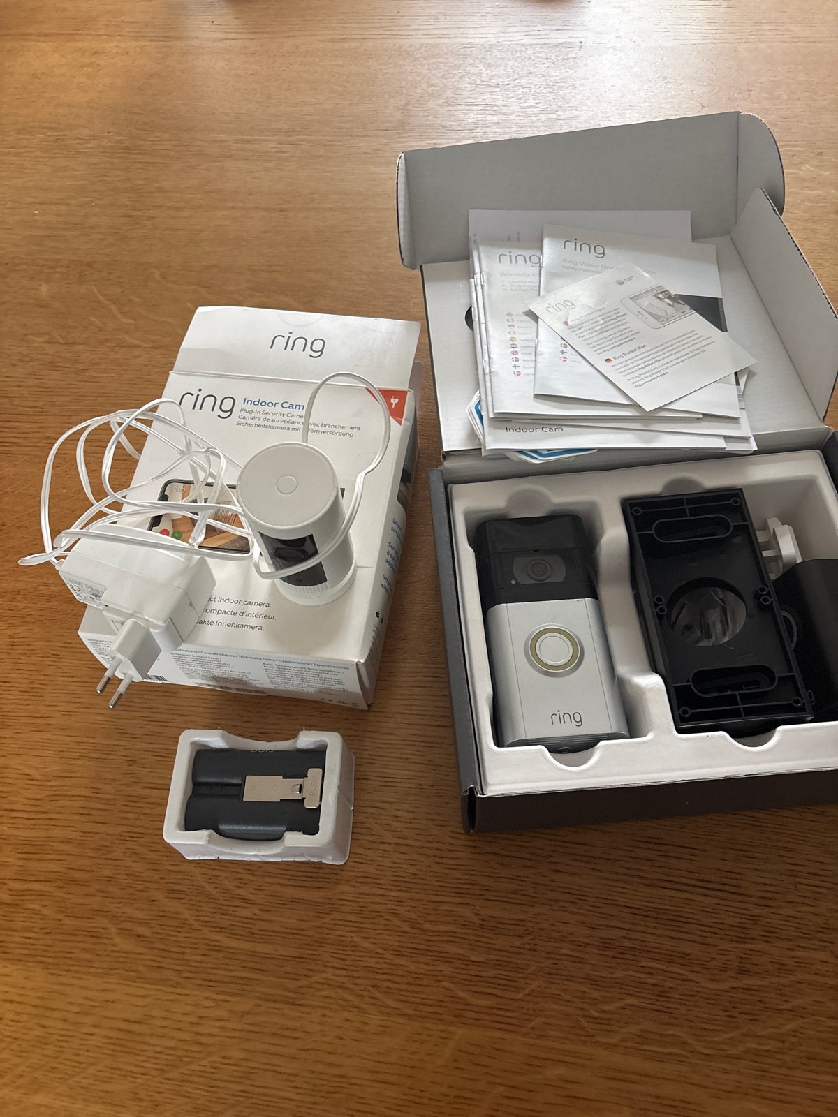 Ring Video Deurbel met Extra Accu en Indoor Camera, Audio, Tv en Foto, Videobewaking, Ophalen, Zo goed als nieuw, Binnencamera