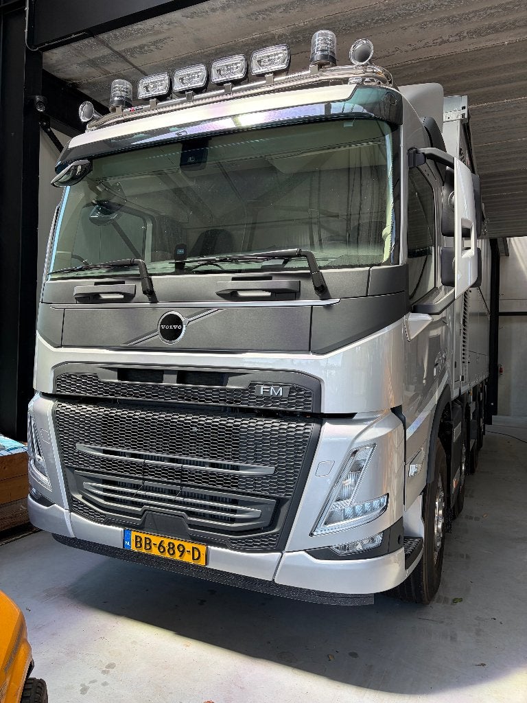 Volvo FM 460 8x2 Overmat Zandcement- & Anhydrietpomp | UNIEK, Automaat, 460 pk, Leder, Bedrijf