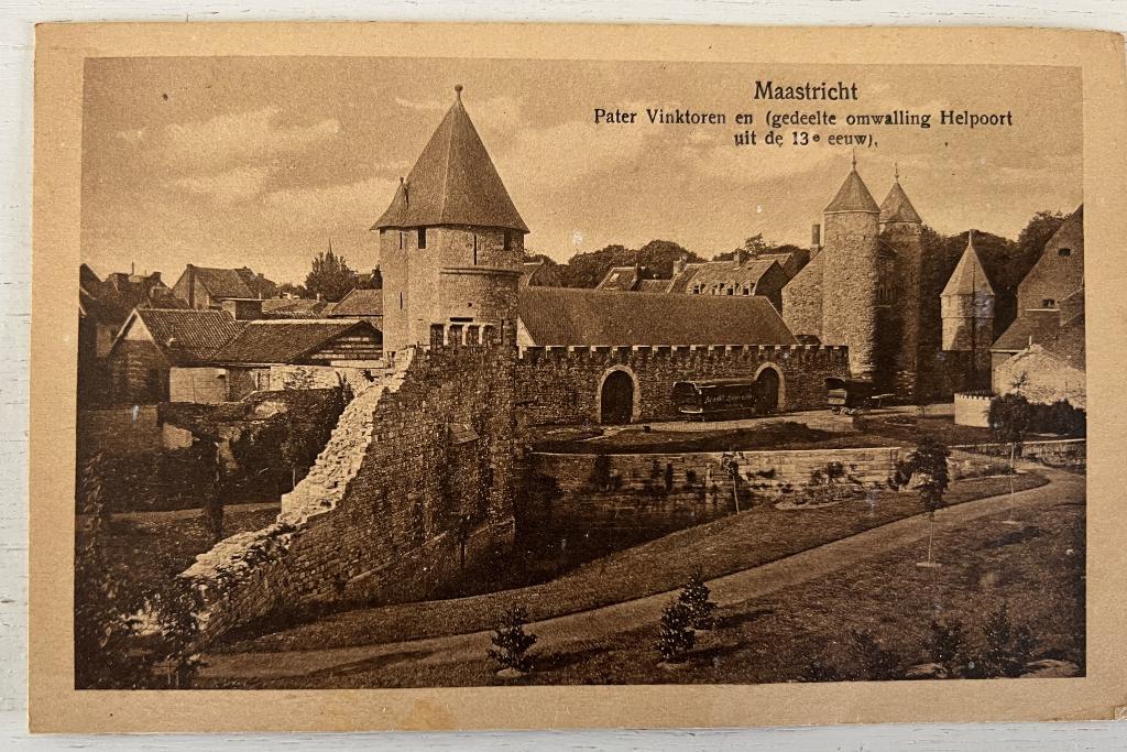 Oude Ansichtkaart - Maastricht - Pater Vinktoren, Verzamelen, Ansichtkaarten | Nederland, Ophalen of Verzenden, Voor 1920, Gelopen