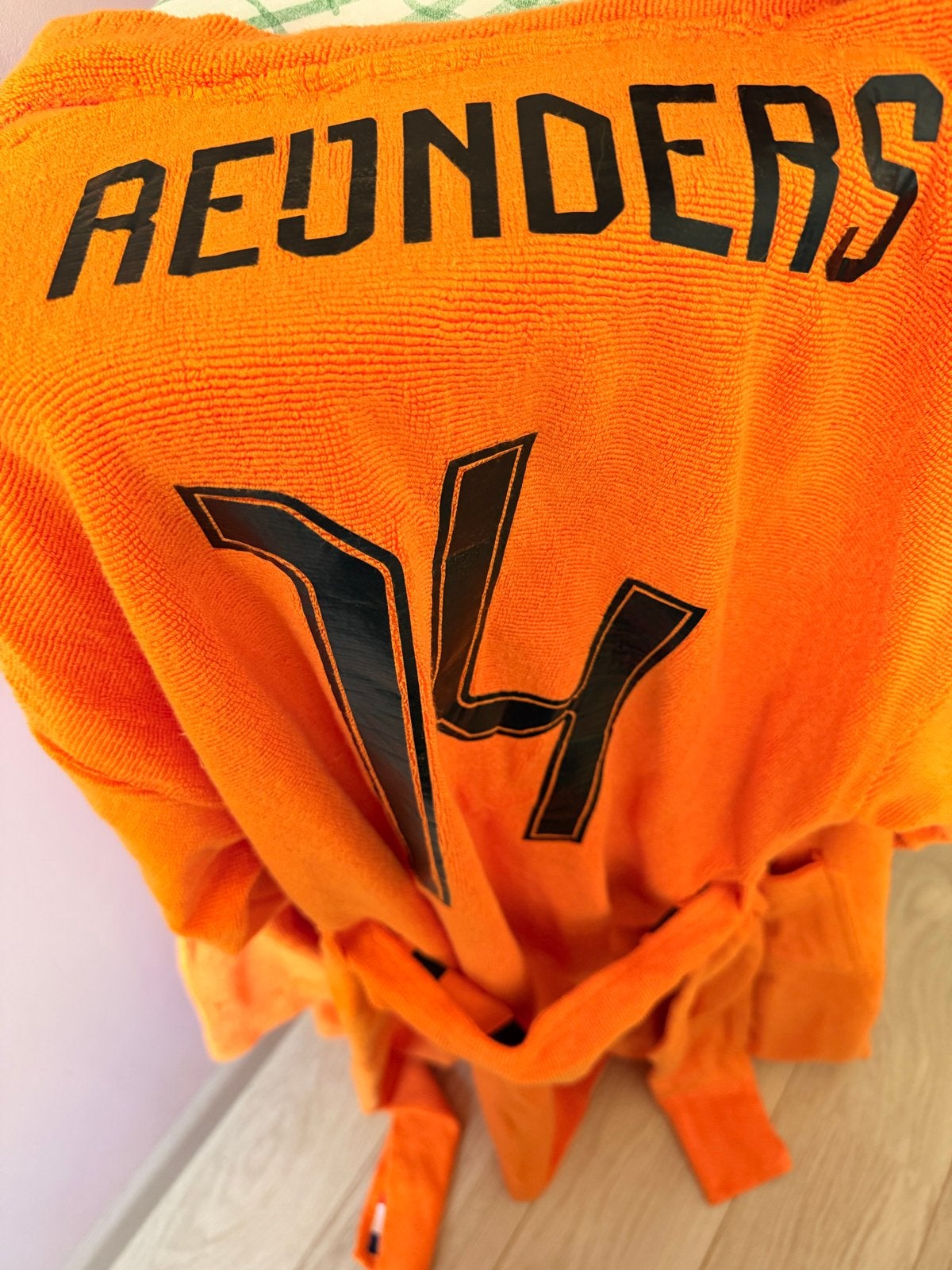 Ah Oranje badjas nummer 14 Reijnders maat S, Ophalen of Verzenden, Nieuw