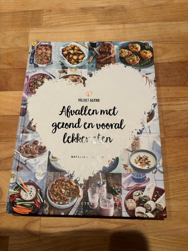 Project Gezond: Afvallen met gezond en lekker eten, Boeken, Hoofdgerechten, Ophalen of Verzenden, Zo goed als nieuw, Gezond koken