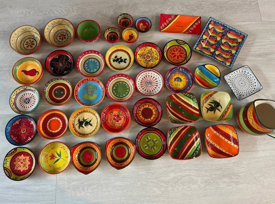 Grote collectie kleurrijk Spaans tapas servies (40+ stuks), Ophalen, Gebruikt, Aardewerk, Overige stijlen
