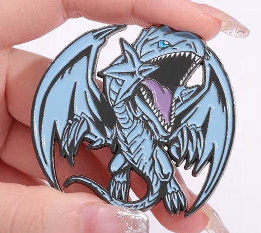 Yu-Gi-Oh! Blue-Eyes White Dragon Pin, Verzenden, Nieuw, Figuurtje, Speldje of Pin