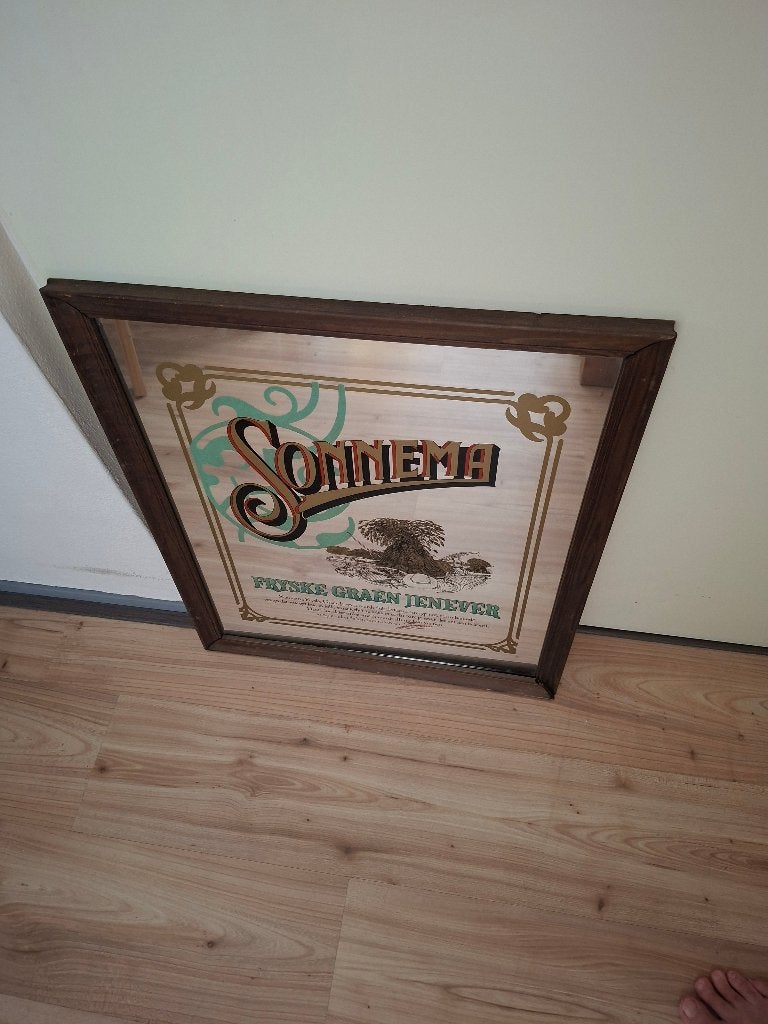 Mooie vintage Sonnema reclame‑spiegel met houten lijst., Verzamelen, Ophalen, Zo goed als nieuw, Reclamebord