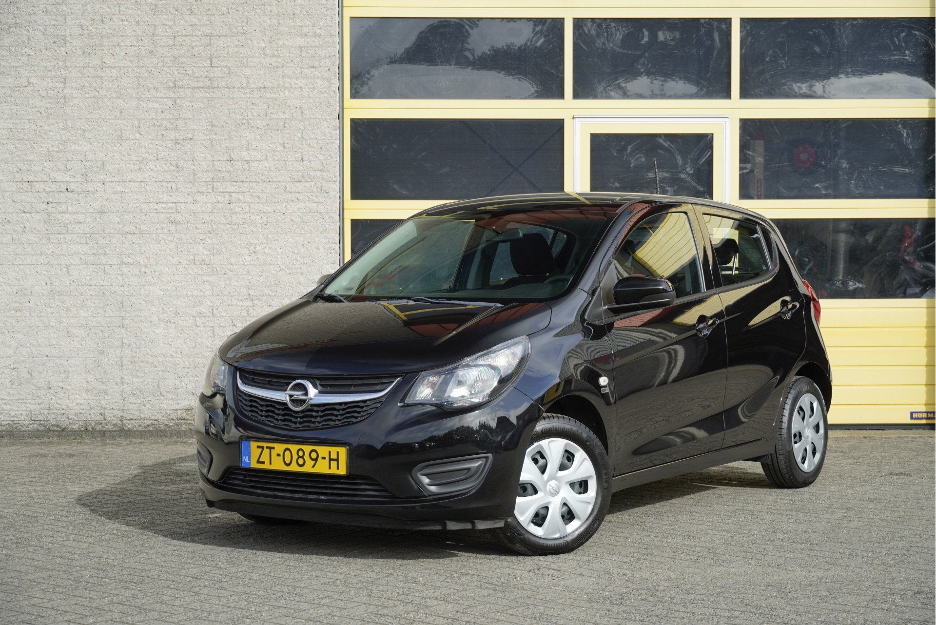 Opel KARL 1.0 ecoFLEX 5drs 120 Jaar Edition BJ2019 Audio | A, Auto's, Stof, Gebruikt, Zwart, Origineel Nederlands