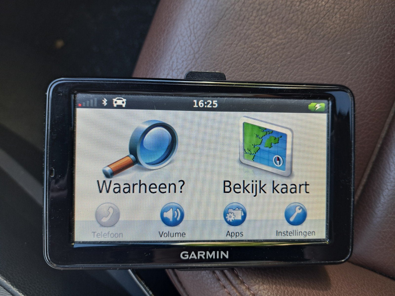 Foto 2 van Garmin navigatiesysteem nüvi 2595LM