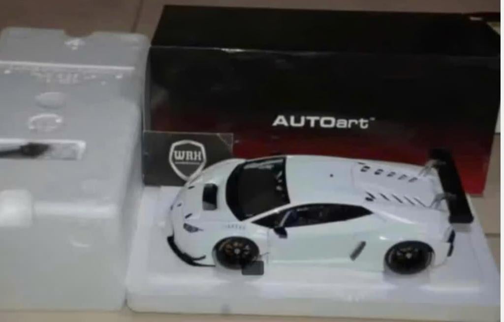 1:18 Lamborghini Huracan GT3 plain wit Autoart zie info WRH, Verzenden, Zo goed als nieuw, Auto, Autoart