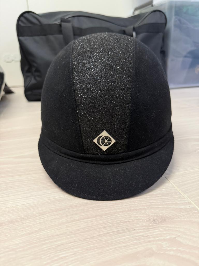 Charles owen cap, Dieren en Toebehoren, Paardrijkleding, Ophalen, Zo goed als nieuw