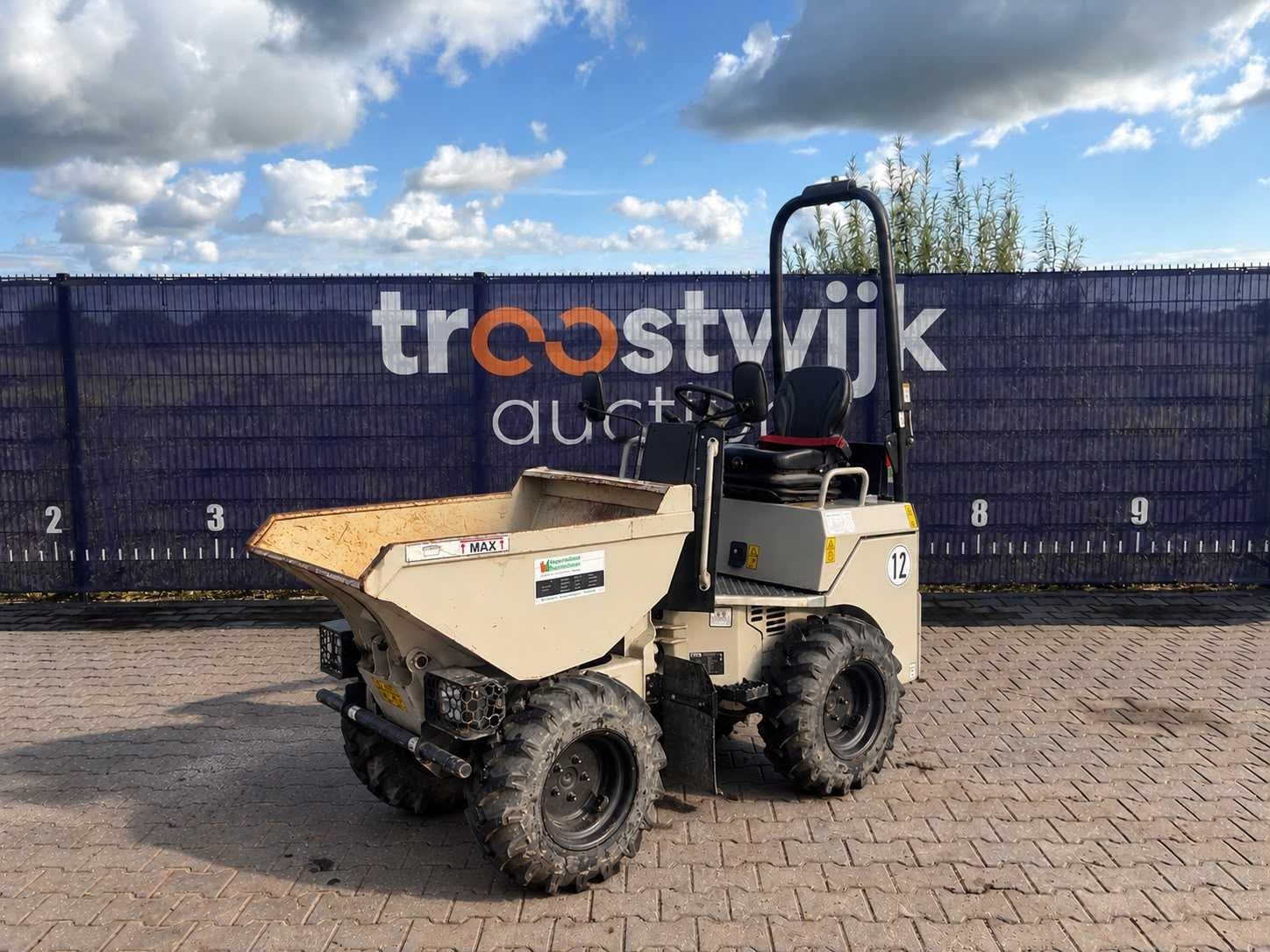 2023 - JCB - 1T-2S5 1 ton 4x4 - Hi-Tip Dumper