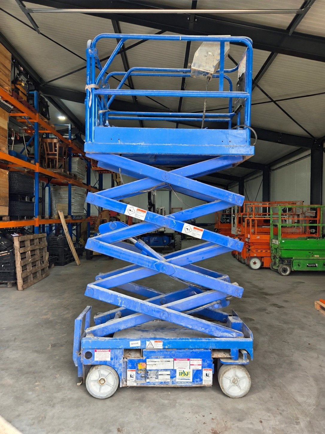 Schaarhoogwerker 8 meter Upright
goed werkend, Ophalen