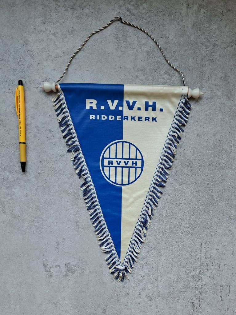 vaantje RVVH Ridderkerk, Verzamelen, Ophalen of Verzenden, Gebruikt, Overige binnenlandse clubs, Vaantje of Sjaal