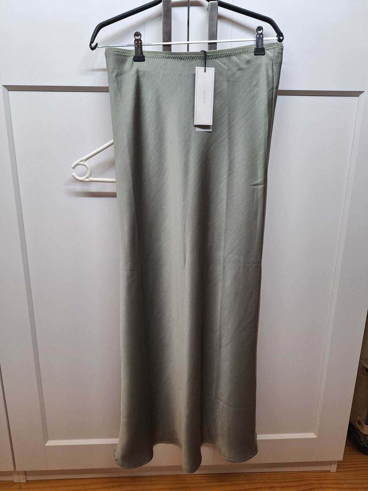 nieuw met kaartje luxe lange rok, Ophalen of Verzenden, Nieuw, Maat 36 (S), Onder de knie
