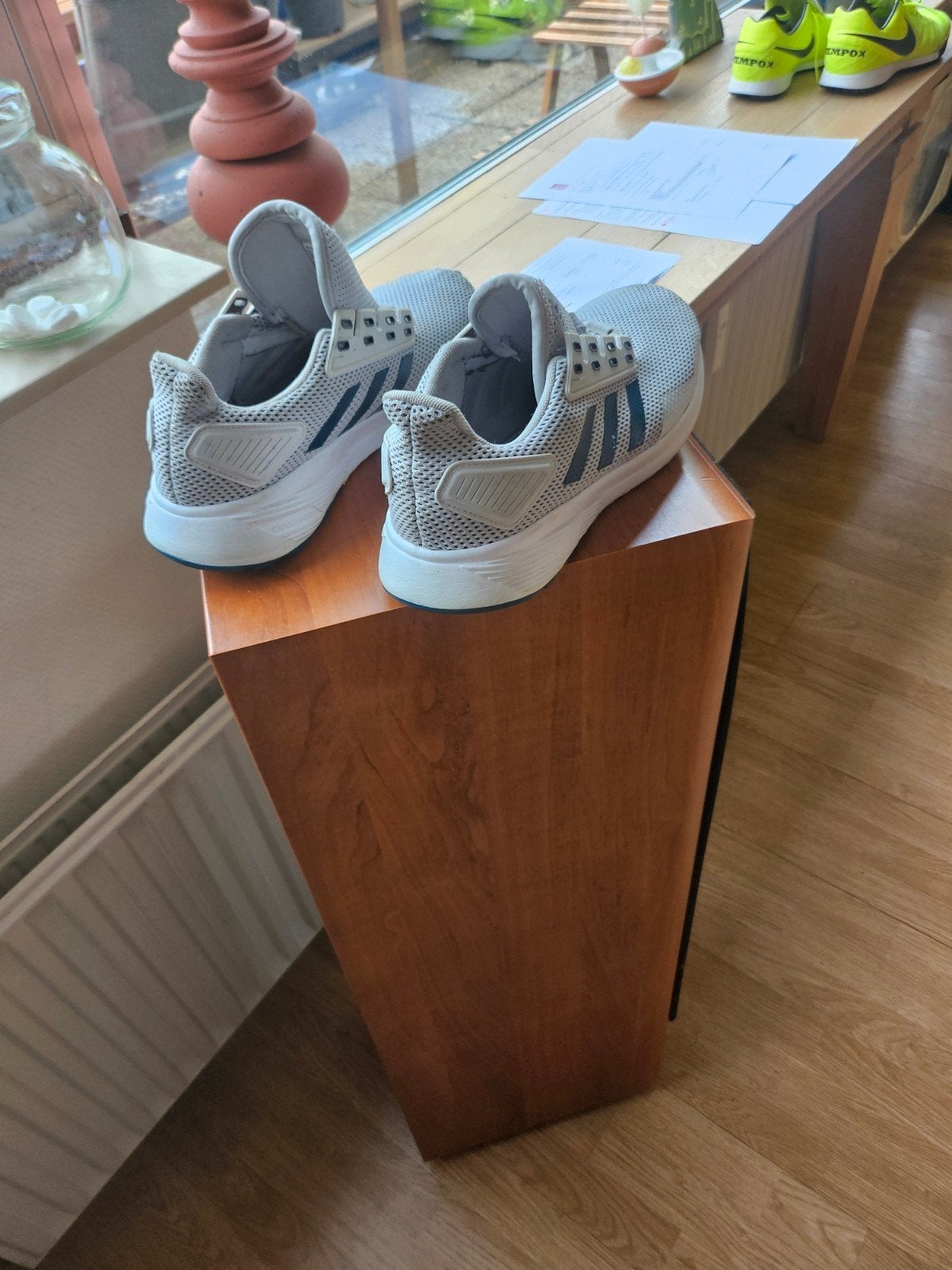 Adidas joggingschoenen, Ophalen of Verzenden, Zo goed als nieuw, Adidas Originals, Wit