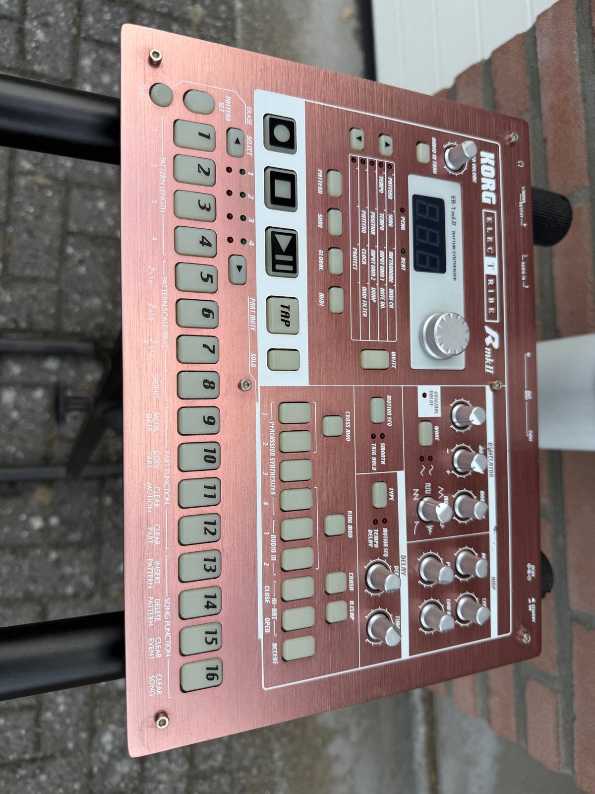 Korg Electribe ER-1 mkII Rhythm Synthesizer, Gebruikt, Korg, Met midi-aansluiting, Overige aantallen