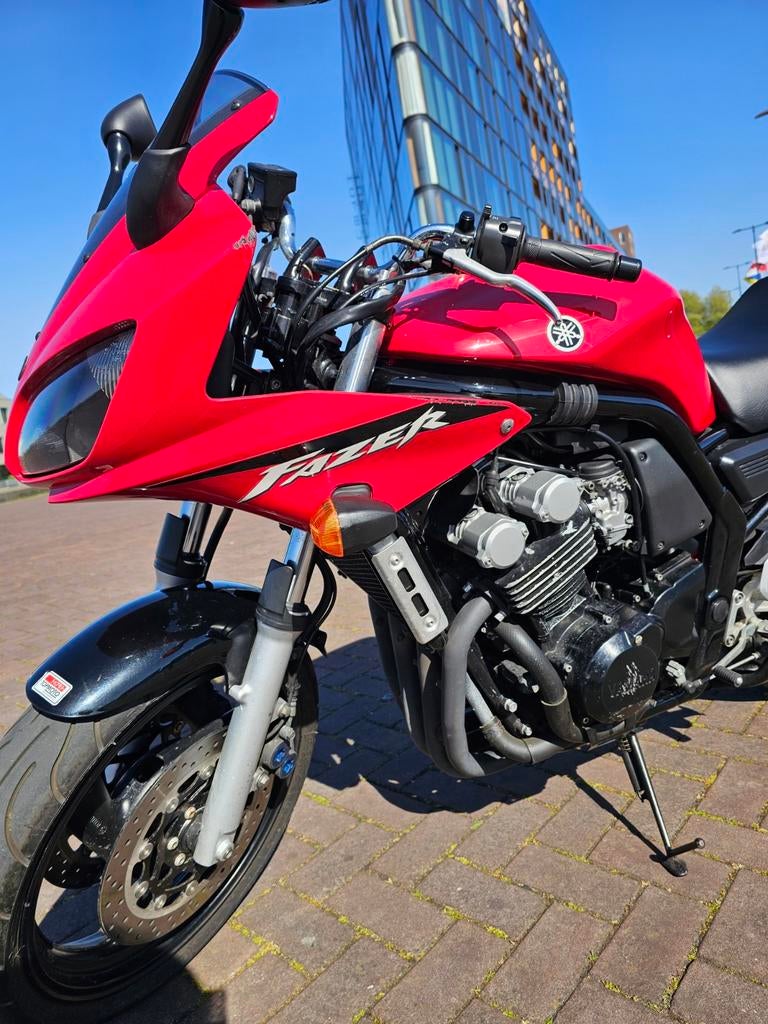 Yamaha Fazer 600 - Sportieve Toermotor Km 10.035, Motoren, 4 cilinders, Motorrijbewijs A, Gebruikt, Particulier
