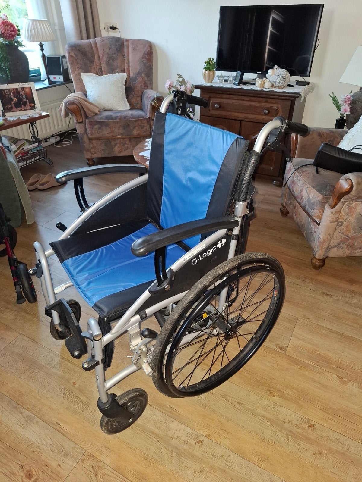 Rolstoel met elektrische duwhulp . Click en Go Lite, Diversen, Rolstoelen, Ophalen, Elektrische rolstoel