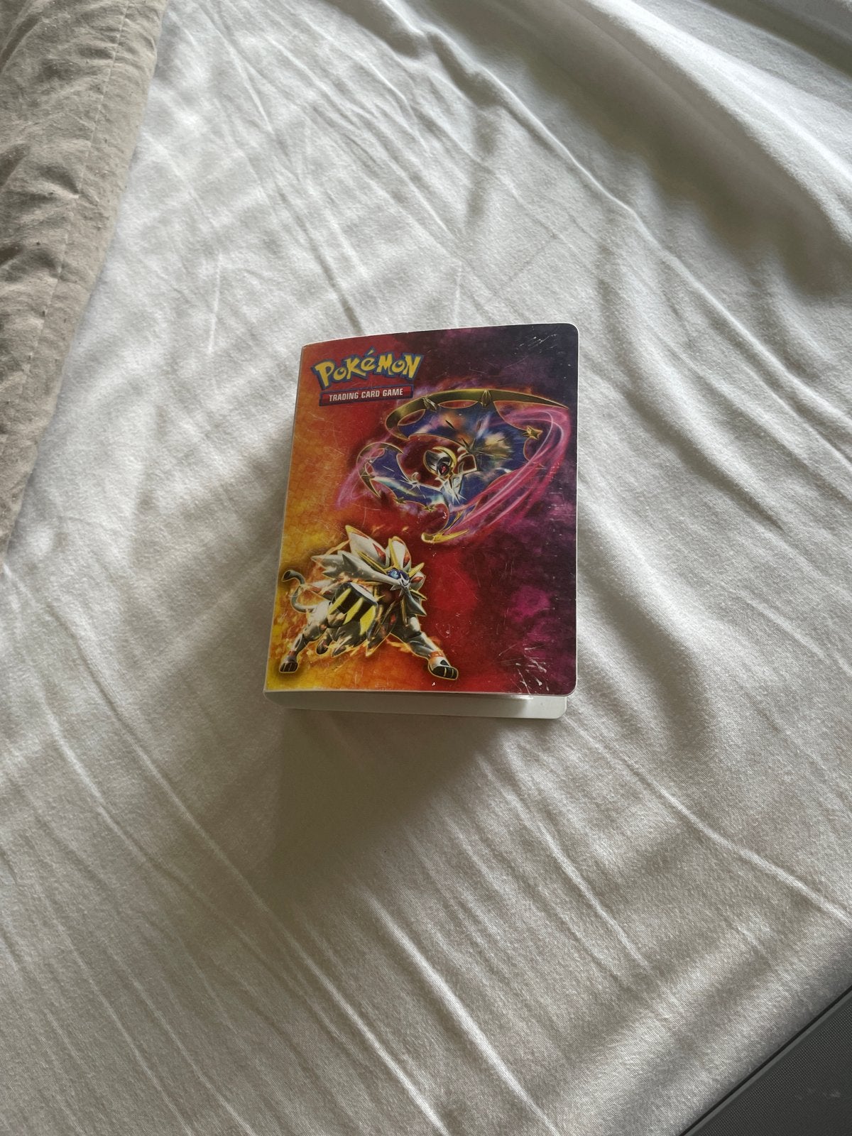 Pokémon Kaarten en Mapje - Gardevoir, Solgaleo, Mewtwo, Ophalen of Verzenden, Gebruikt, Meerdere kaarten