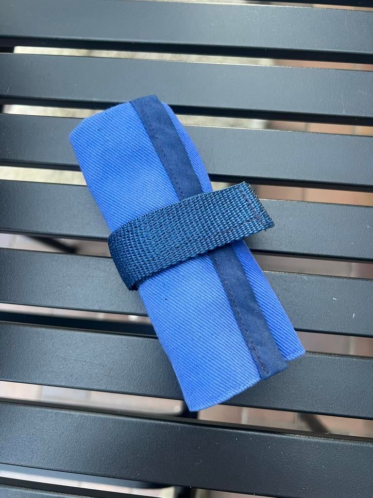 Blauw Zadeltasje Bundle & Stow met Pedros bandenlichter, Ophalen of Verzenden, Zo goed als nieuw