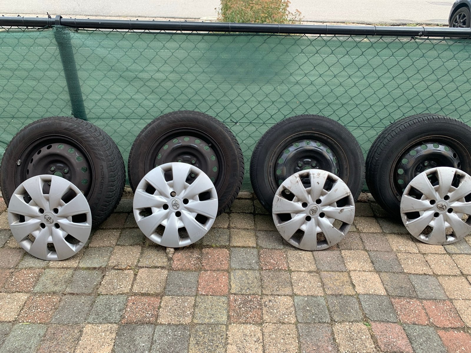 4x100 et45 15inch stalen velgen 5-6mm nokian/yokohama banden, Gebruikt, 15 inch, Banden en Velgen, All Season