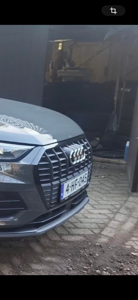 Audi Q3 F3 S line grille  2021, Ophalen, Gebruikt