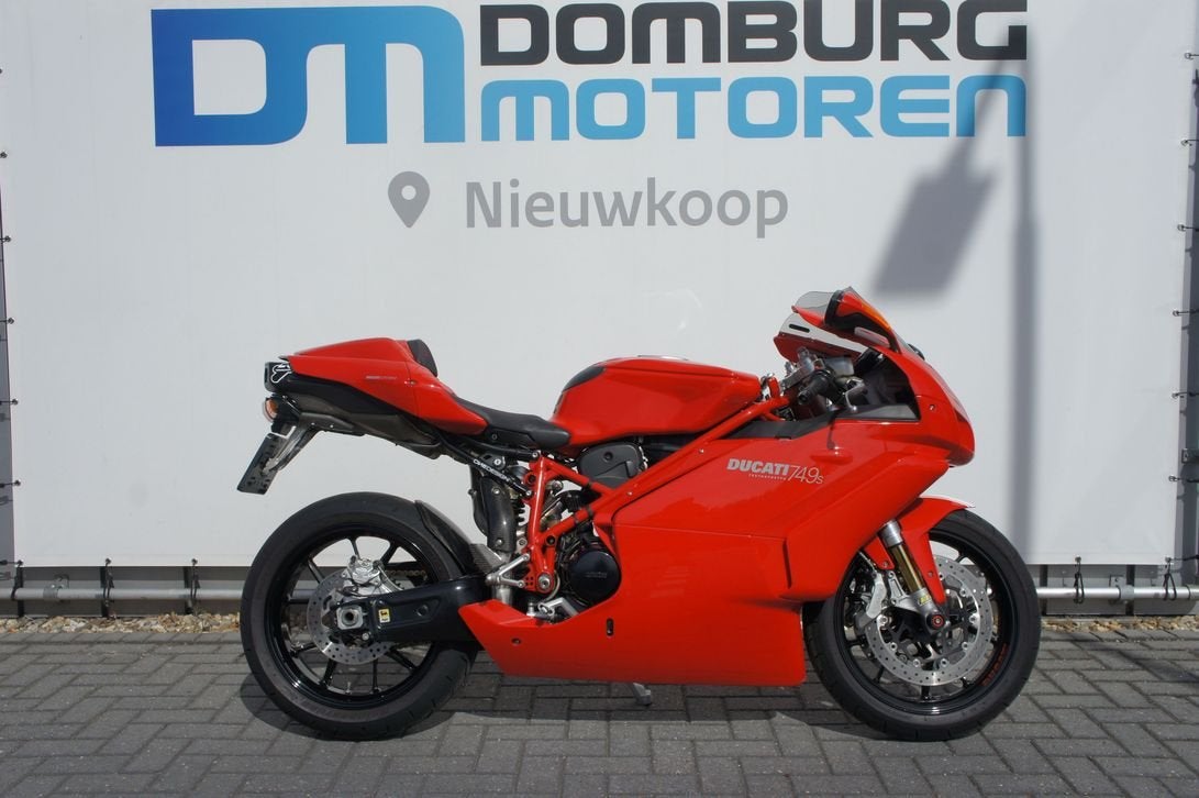 DUCATI 749 S (bj 2006), DUCATI, 2 cilinders, Motorrijbewijs A, Bedrijf